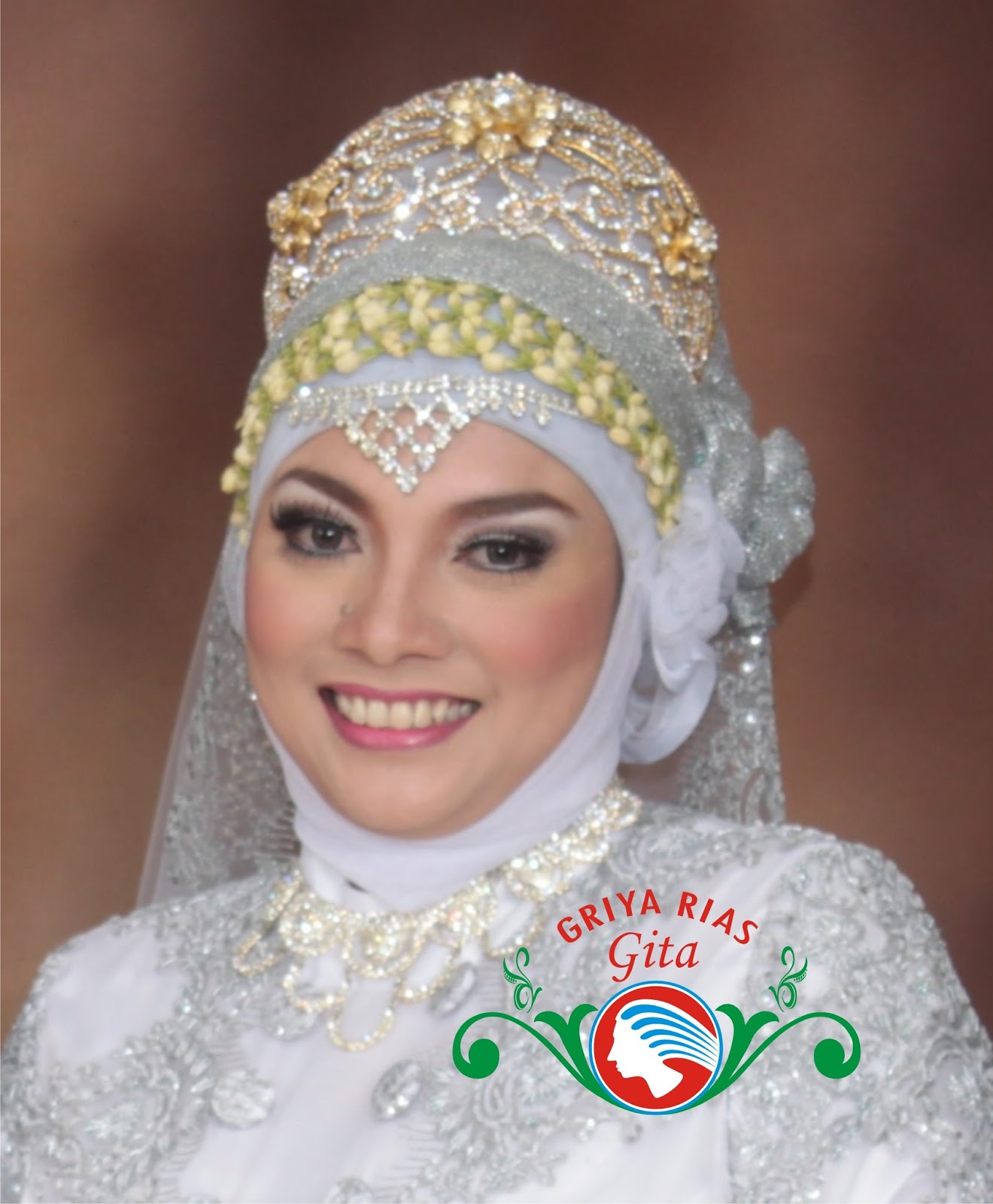 Rias Pengantin Muslimah Gita Salon